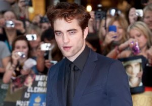 0609_robert-pattison_485x340